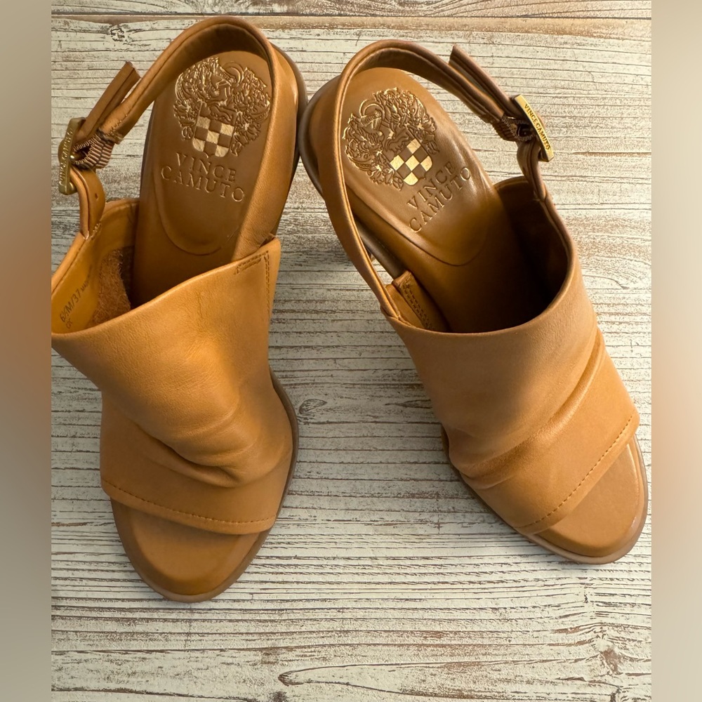 NEW Vince Camuto Heels 6.5